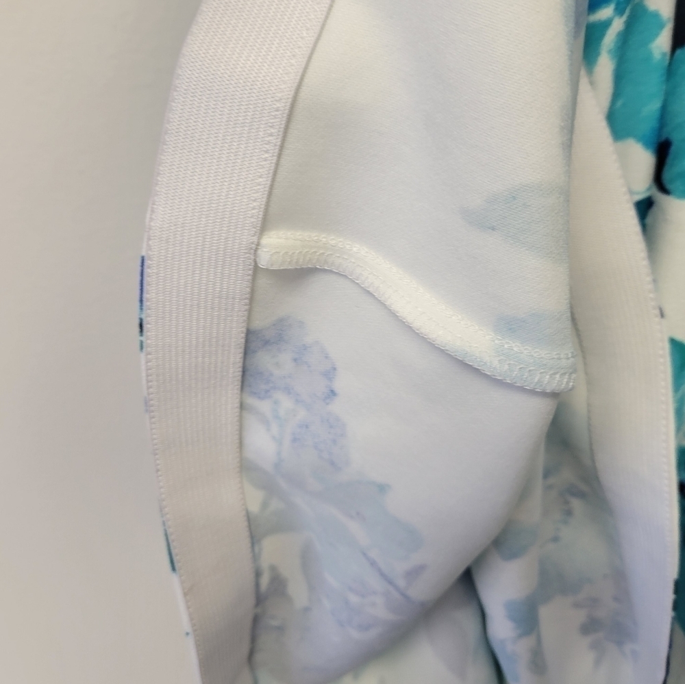 B Darlin Floral Fit and Flare Mock Neck Crochet Trim Dress Turquoise Blue 5 / 6 - Picture 6 of 10